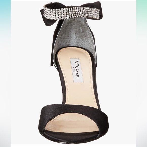 EUC Nina Vinnie Black Satin Shoes- worn once! Sz 8 - Picture 2 of 10